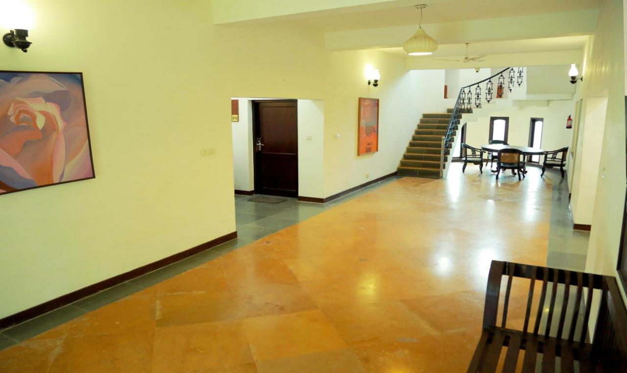 Estuary Sarovar Premiere Poovar Island Exterior photo